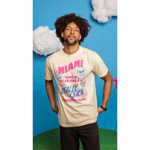 Miami Heat Artist Series Shirt S Cream Diana Wan-Lung Graphic Colada Cafecito